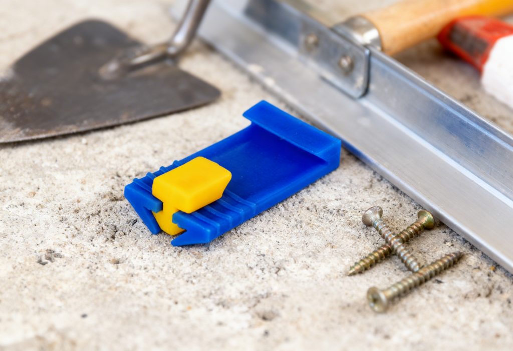 fijación guia maestra de kopets tekko empresa de reformas en alicante (2)